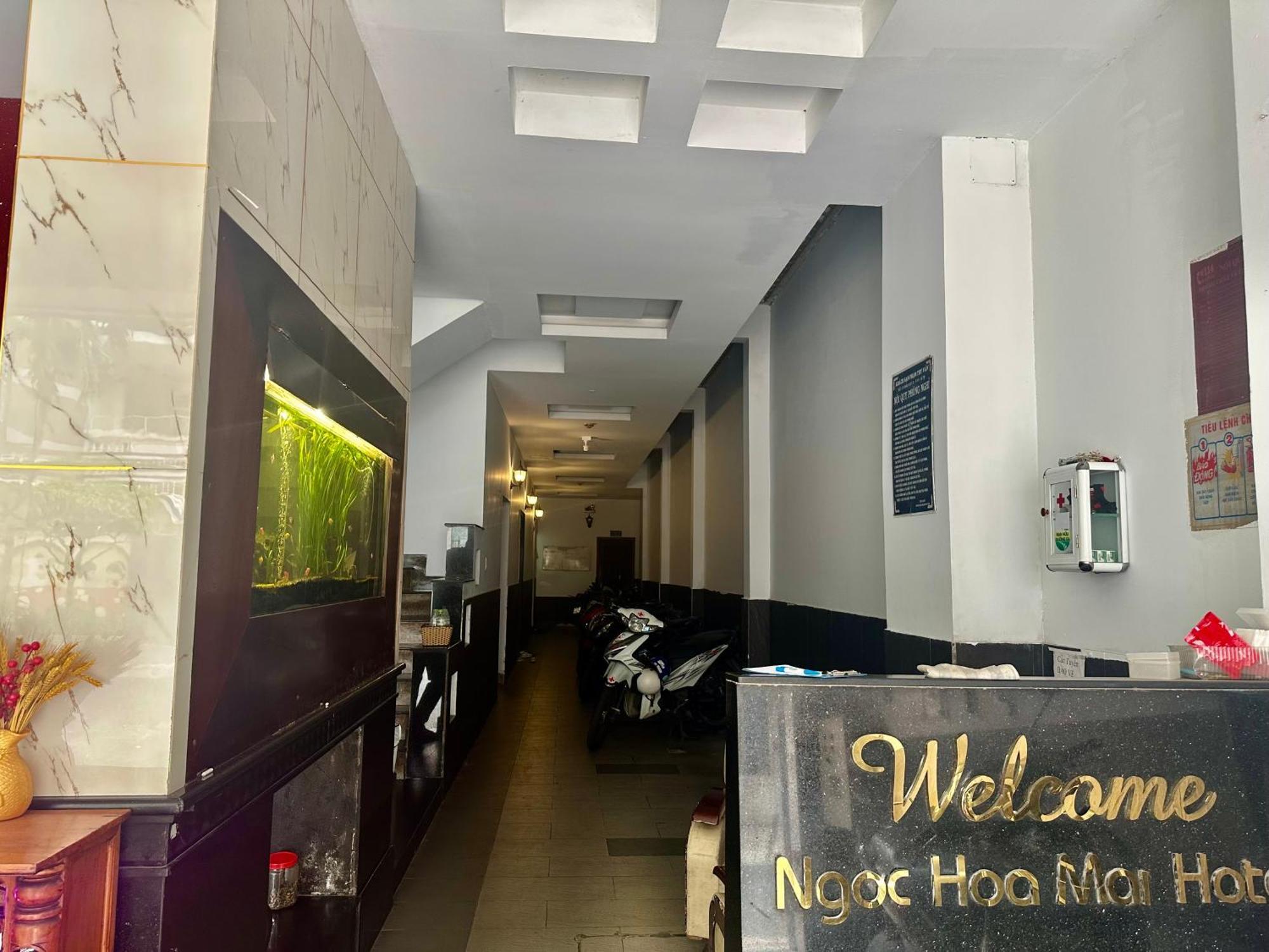 ホテル Ngoc Hoa Mai ホーチミン市 エクステリア 写真